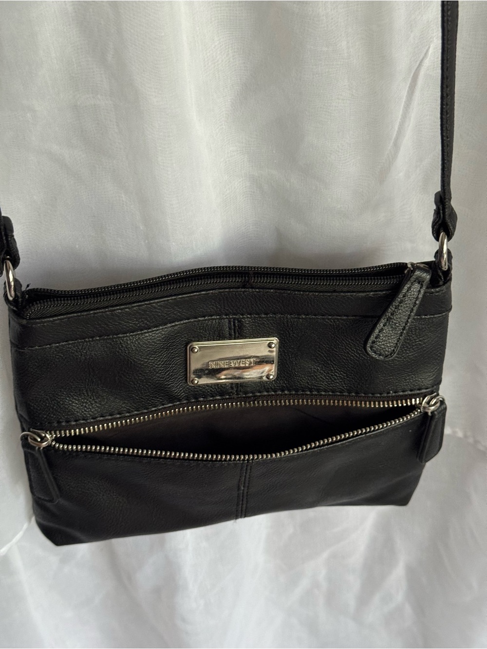 Nine West Crossbody Bag - Picture 4 of 9